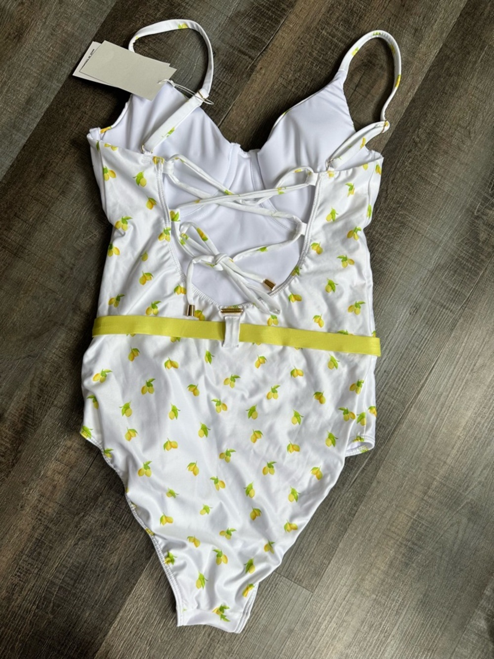 Kenny Flowers The Amalfi White Lemon-Print Underwire OnePiece Swimsuit Large NWT - Picture 7 of 13